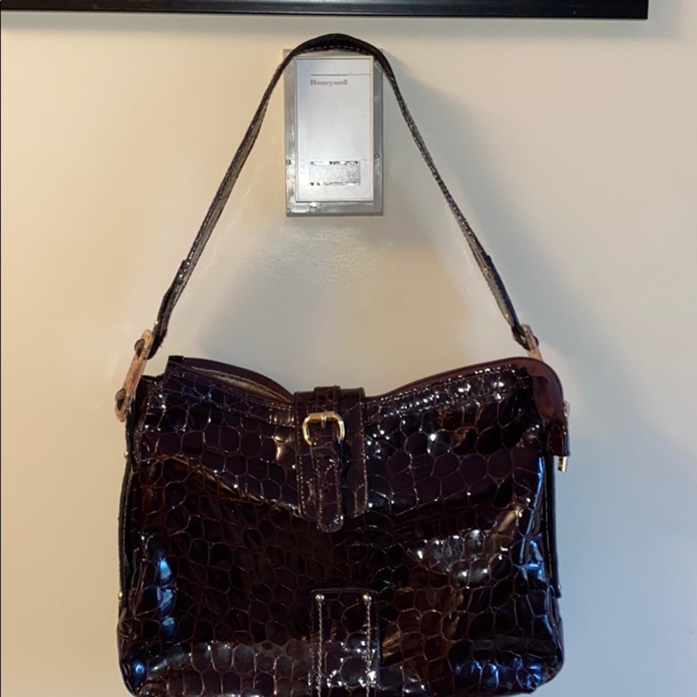 Petusco brown alligator print purse